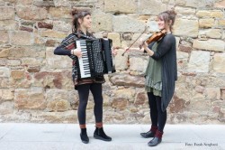 duo lecia sarah serghani.jpg