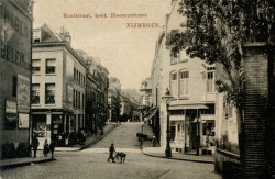 Etalage 2 bloemerstraat.jpg