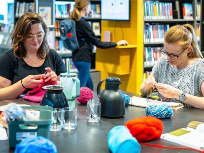 Handwerkclub Een Steekje Los