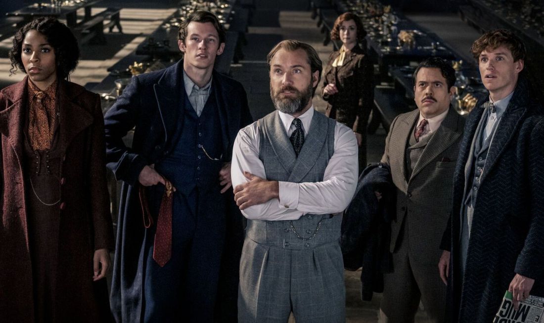 Fantastic Beasts: The Secrets of Dumbledore zwalkt als politieke avonturenfilm ***