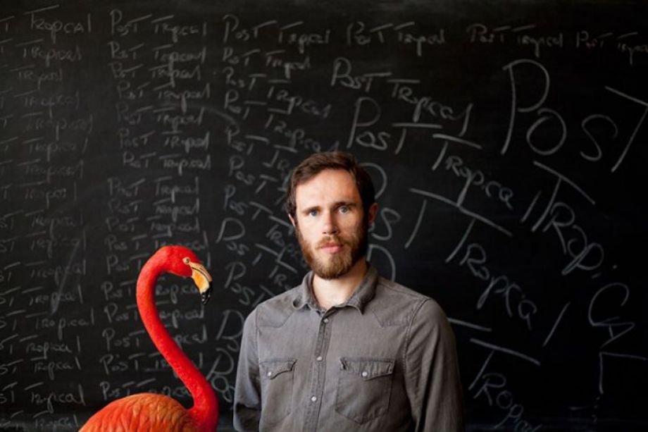 Young luistert naar James Vincent McMorrow