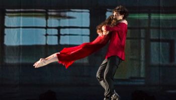 Conny Janssen Danst - “Woorden schieten tekort”