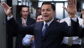 Young bekijkt The Wolf of Wall Street
