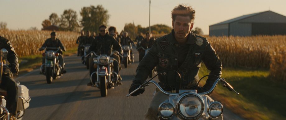 Decafé en dubbele espresso: The Bikeriders versus Bulworth