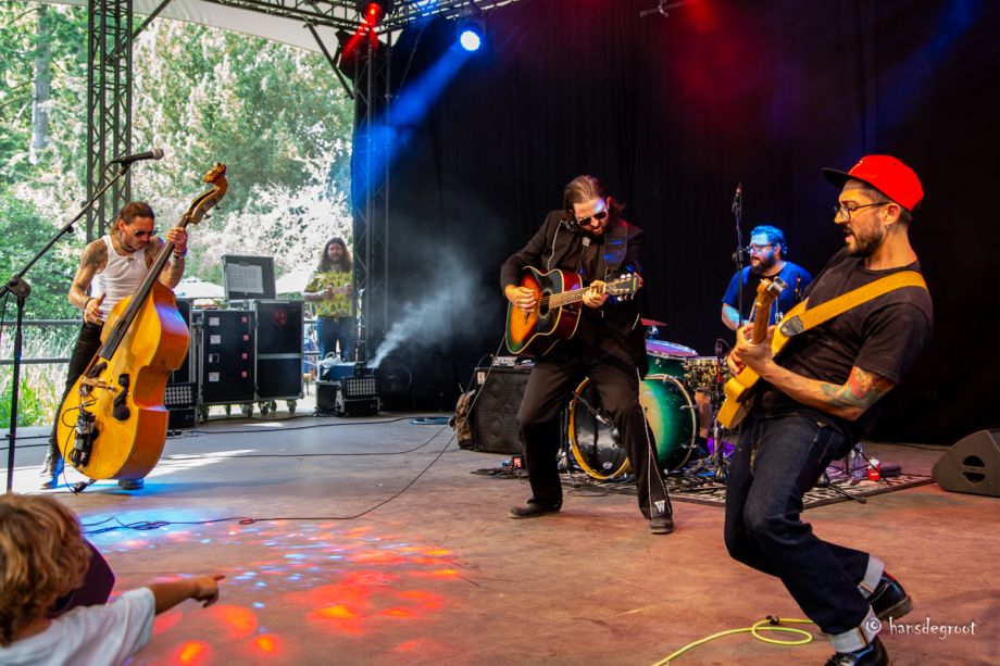 Kids ‘n’ Billies