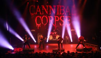 Cannibal Corpse en Municipal Waste in Doornroosje