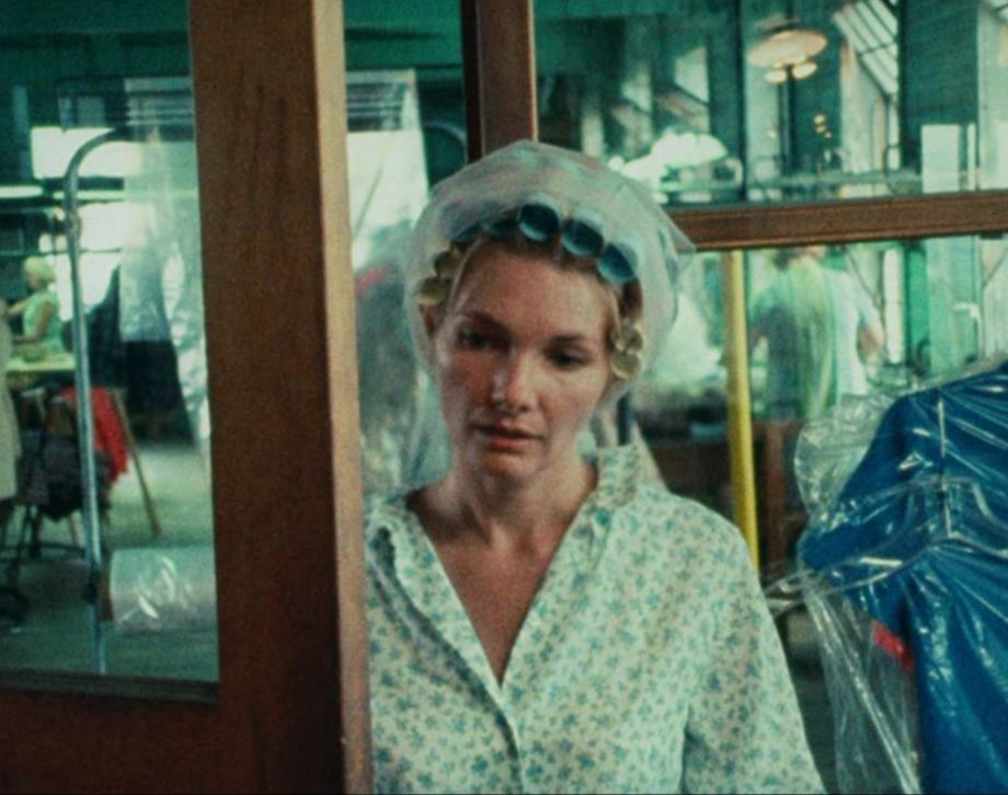 Met krulspelden in het haar: Wanda (Barbara Loden, 1970)