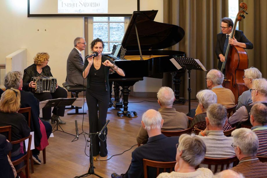 Een nieuwjaarsconcert dat ademt, beweegt en verbindt met La Morocha