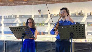 Expressieve en technische hoogstandjes – sopraan Keren Motseri en violist Joseph Puglia