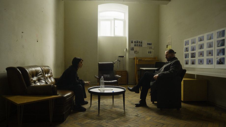 IFFR 2026: Van raciale spanningen tot een mesjogge hermontage